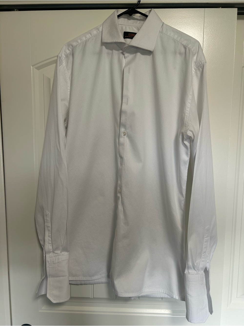 Men's White Long-Sleeve Dress Shirt - Classic Point Collar